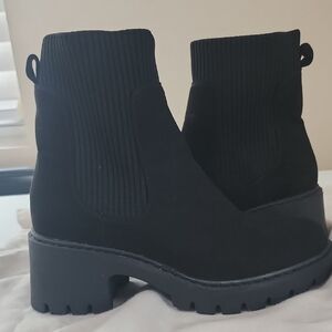 NOBO Black Ribbed Ankle Booties